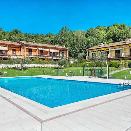 Borgo Alto Puegnago del Garda